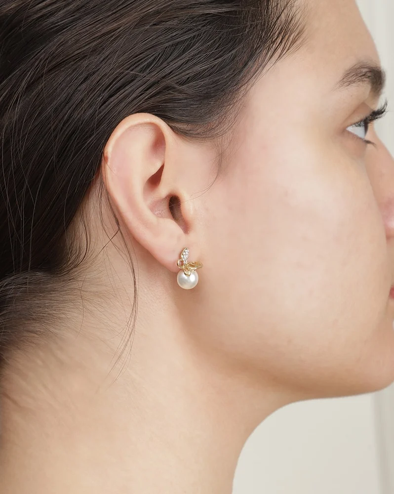 Earrings Anti-Tarnish Butterfly Shaped Pearl Detail Stud - View 1