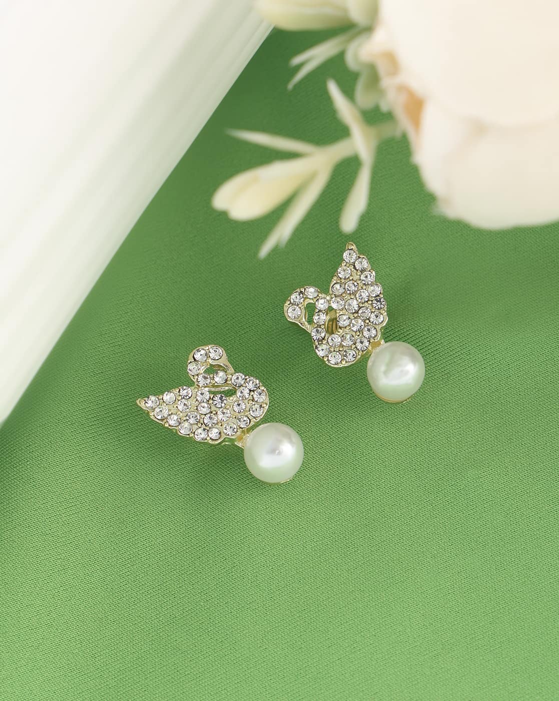 Earrings Anti-Tarnish Crystal Studded Swan Pearl Stud - View 1