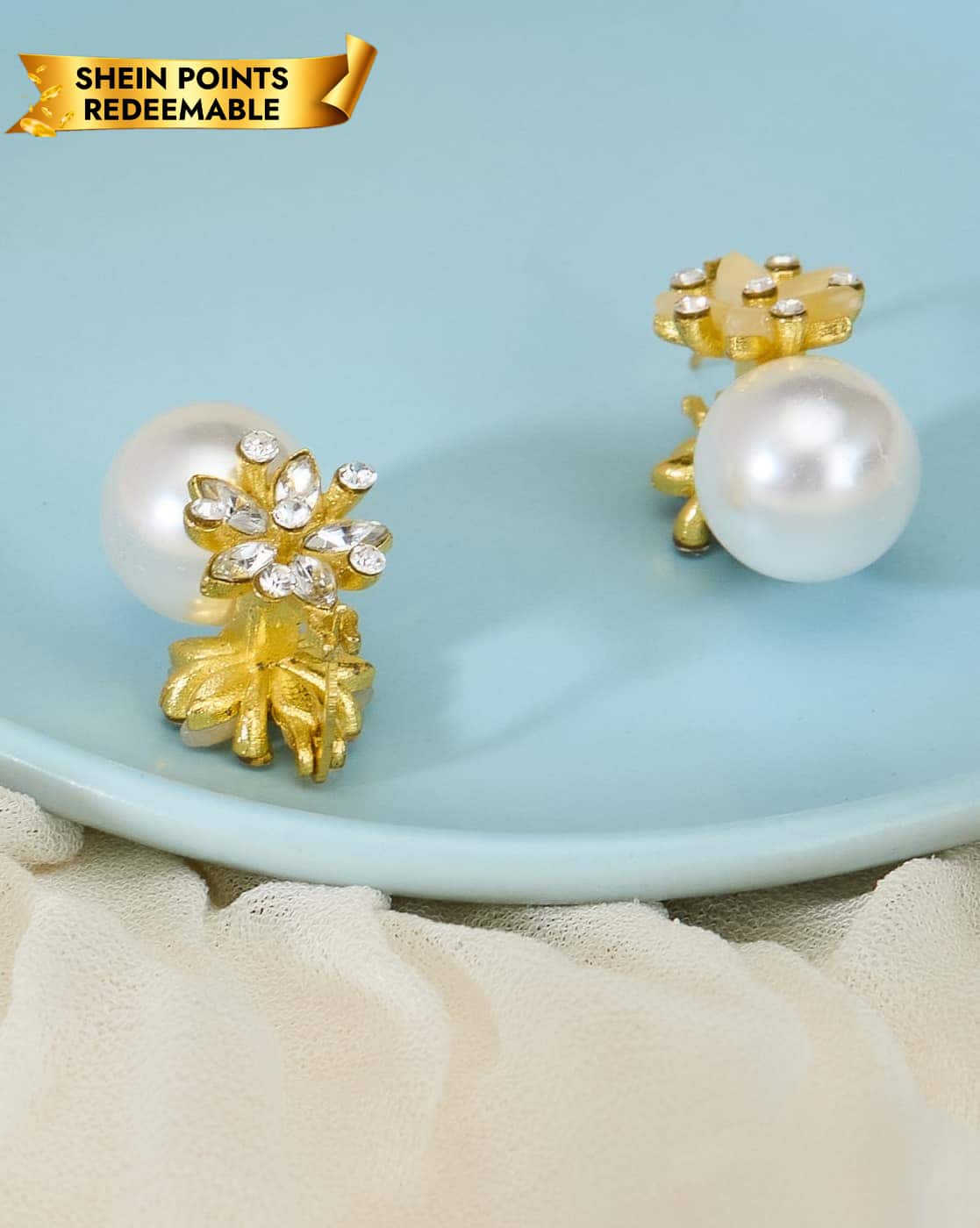 Earrings Anti-Tarnish Floral Pearl Design Hoop - View 1