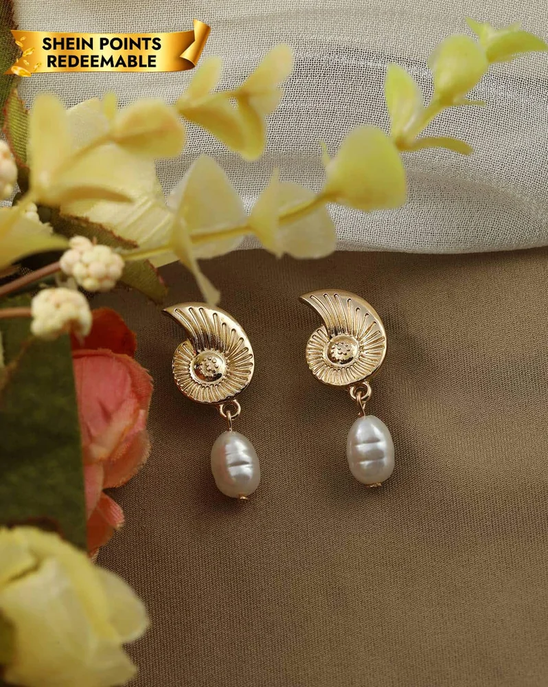 Earrings Anti-Tarnish Pearl Detail Shell Design Drop - View 1