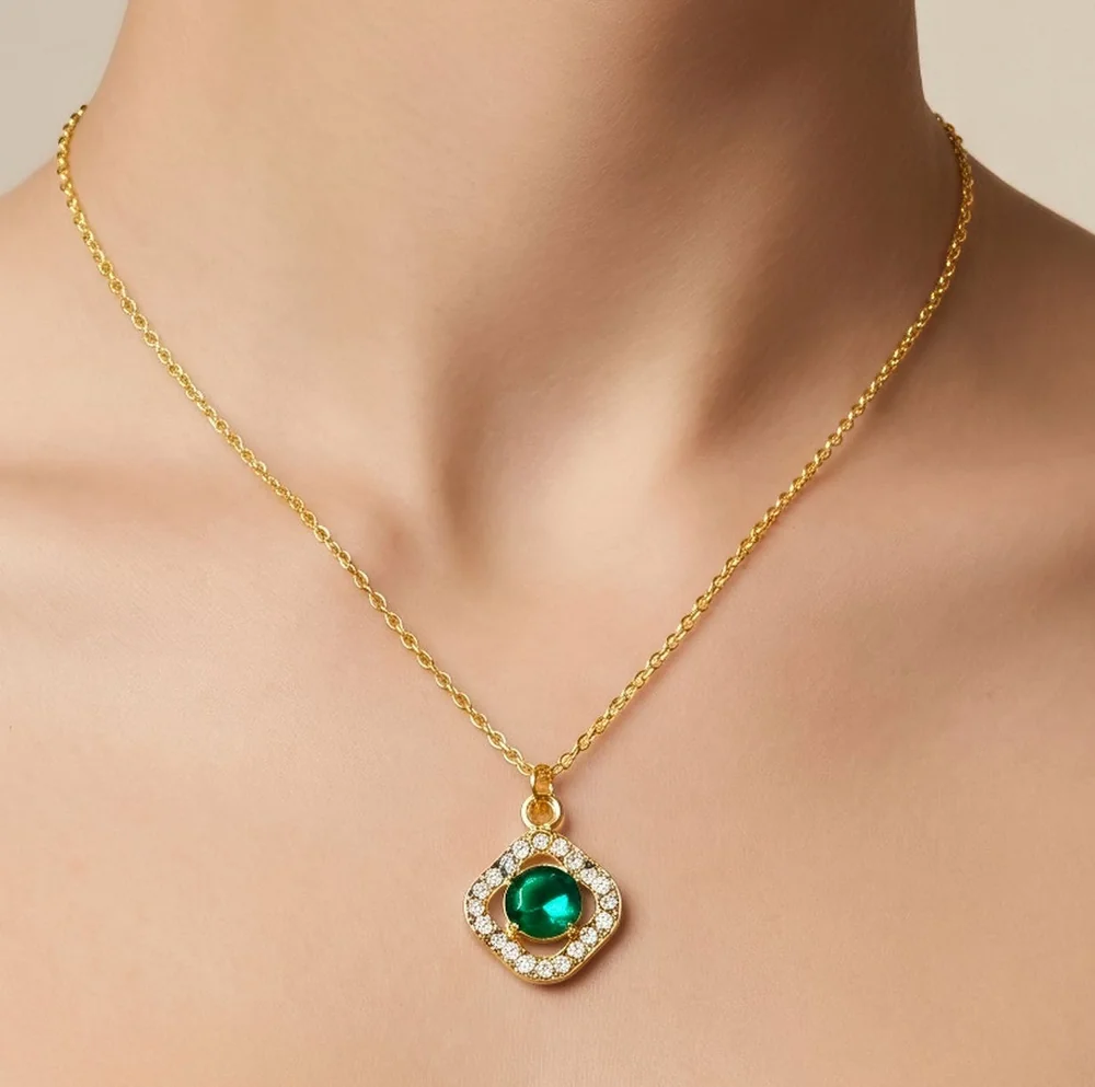 Necklace Anti-Tarnish Gold Plated Chain With Emerald - View 1
