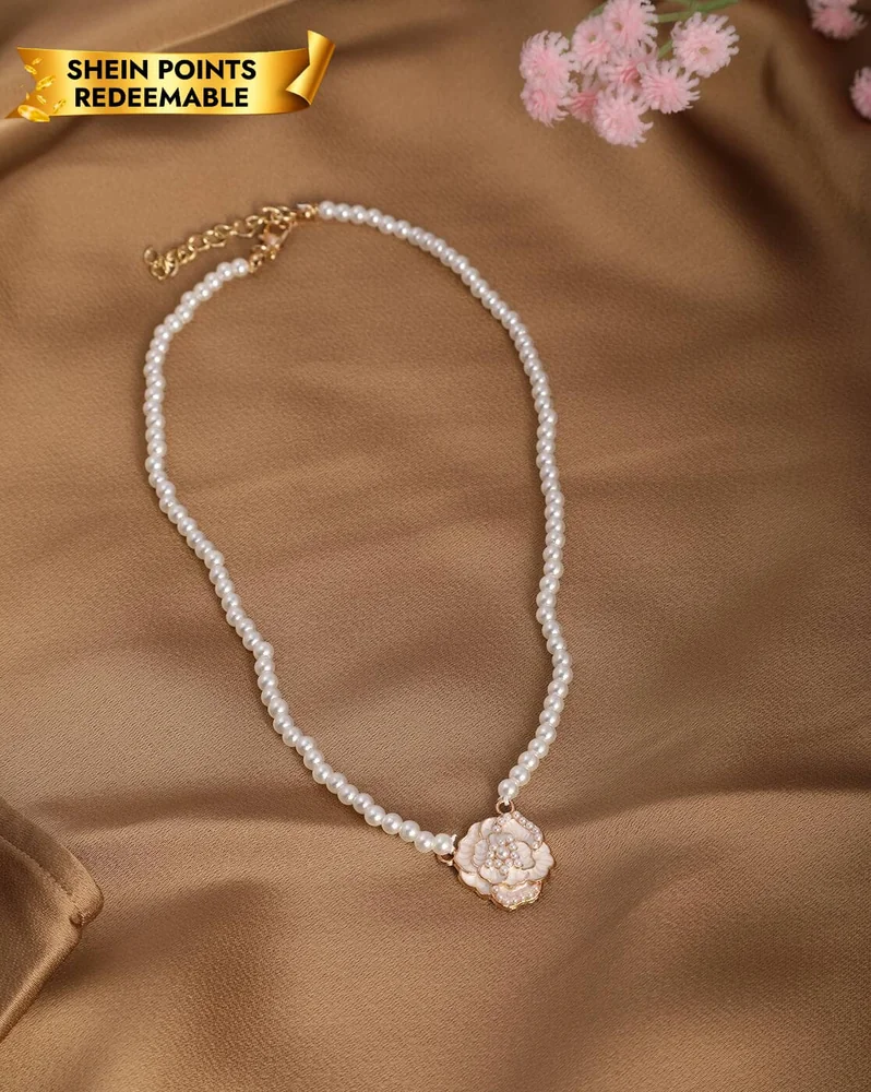 Necklace Anti-Tarnish White Pearl Beaded Rose Pendant - View 1