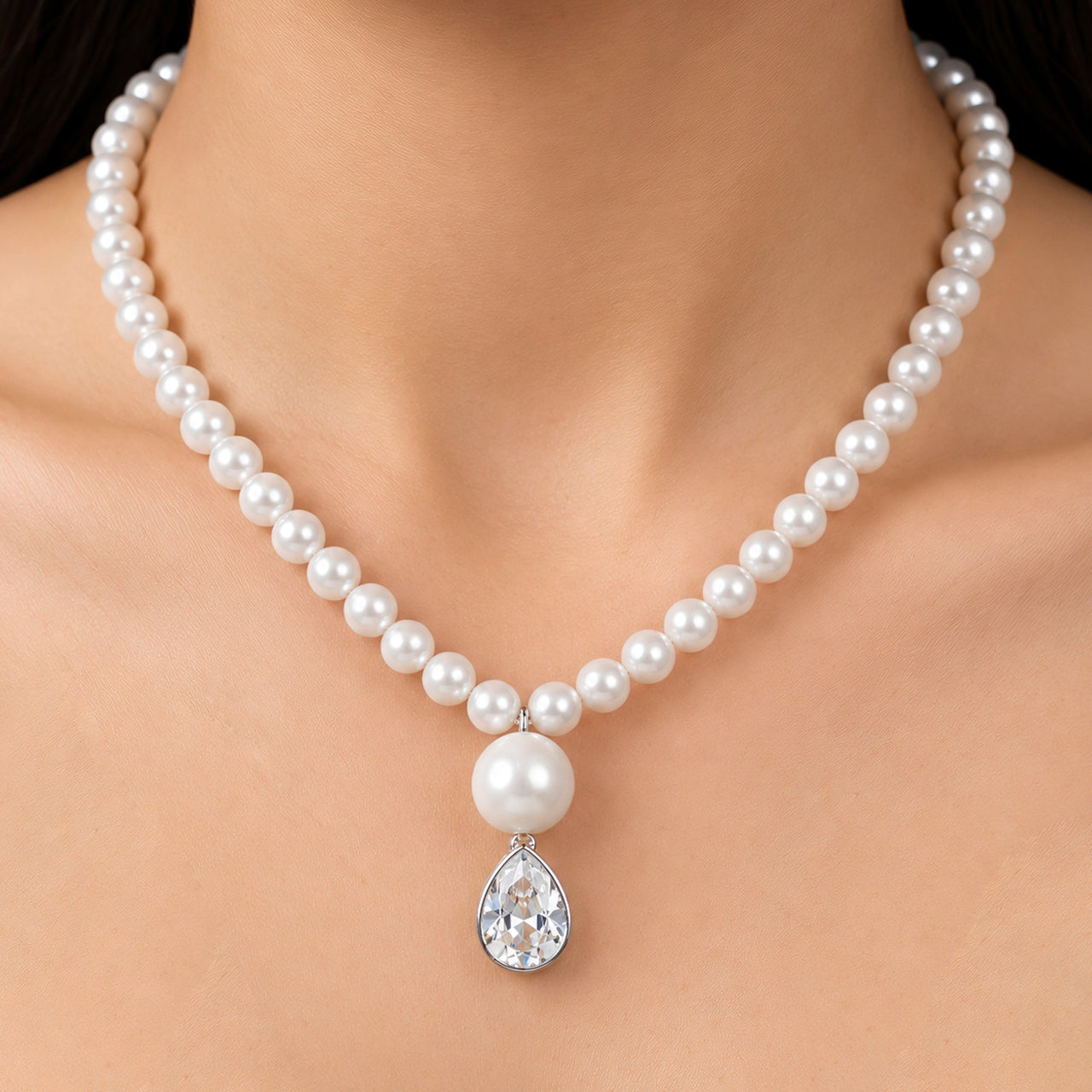 Necklace Elegant Pearls & Crystal Pendant - View 1